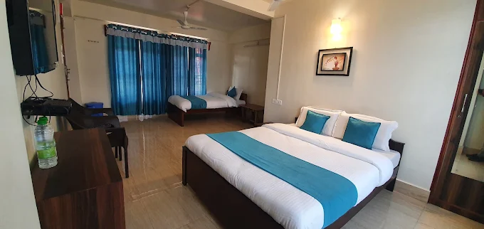 Semi Deluxe Hotels:- Lamin Guest House/Aurelia homestay & campsite/The Dawki View Guest House or Similar